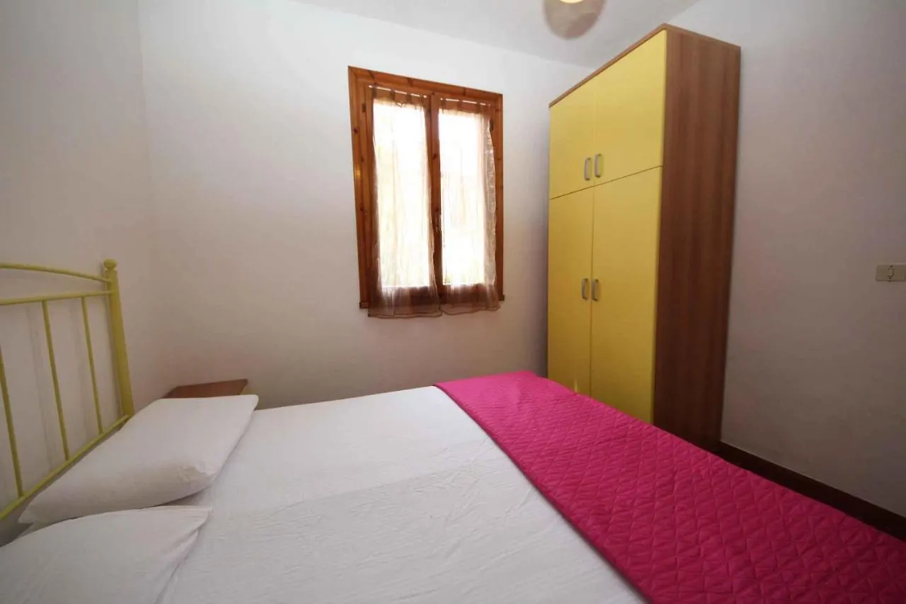 Apartments In Rosolina Mare 24851