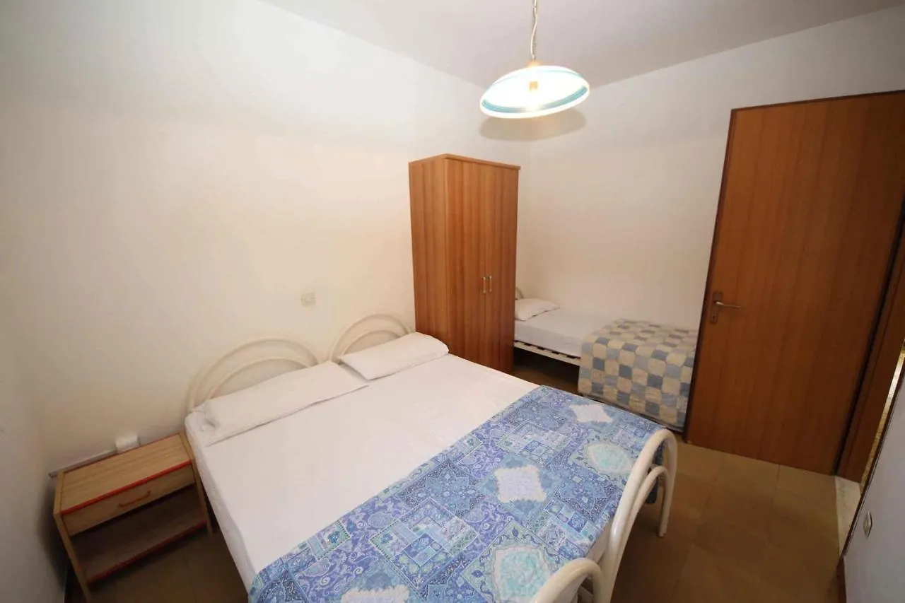 Apartments In Rosolina Mare 24851 0*,
