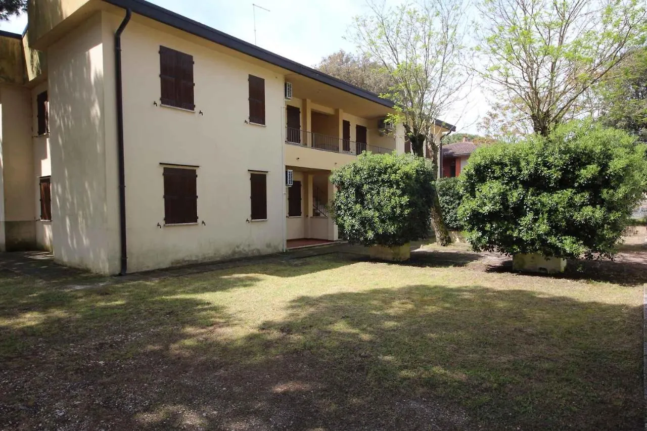 Επικοινωνία με το Apartments In Rosolina Mare 24851