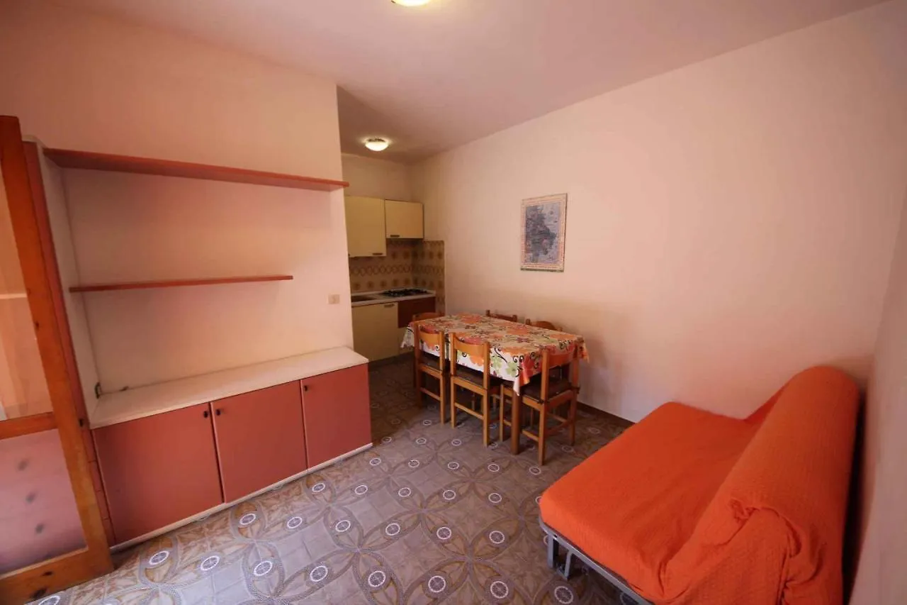 Apartments In Rosolina Mare 24851